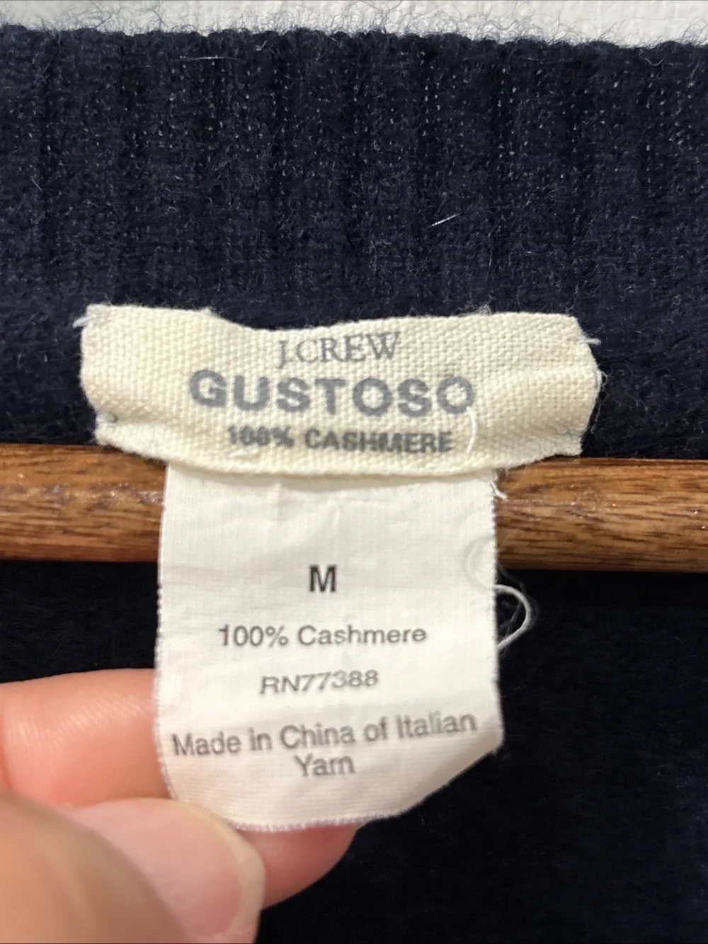 J. Crew Gustoso Women’s 100% Cashmere Deep V-Neck Sweater Size Medium Navy Vtg